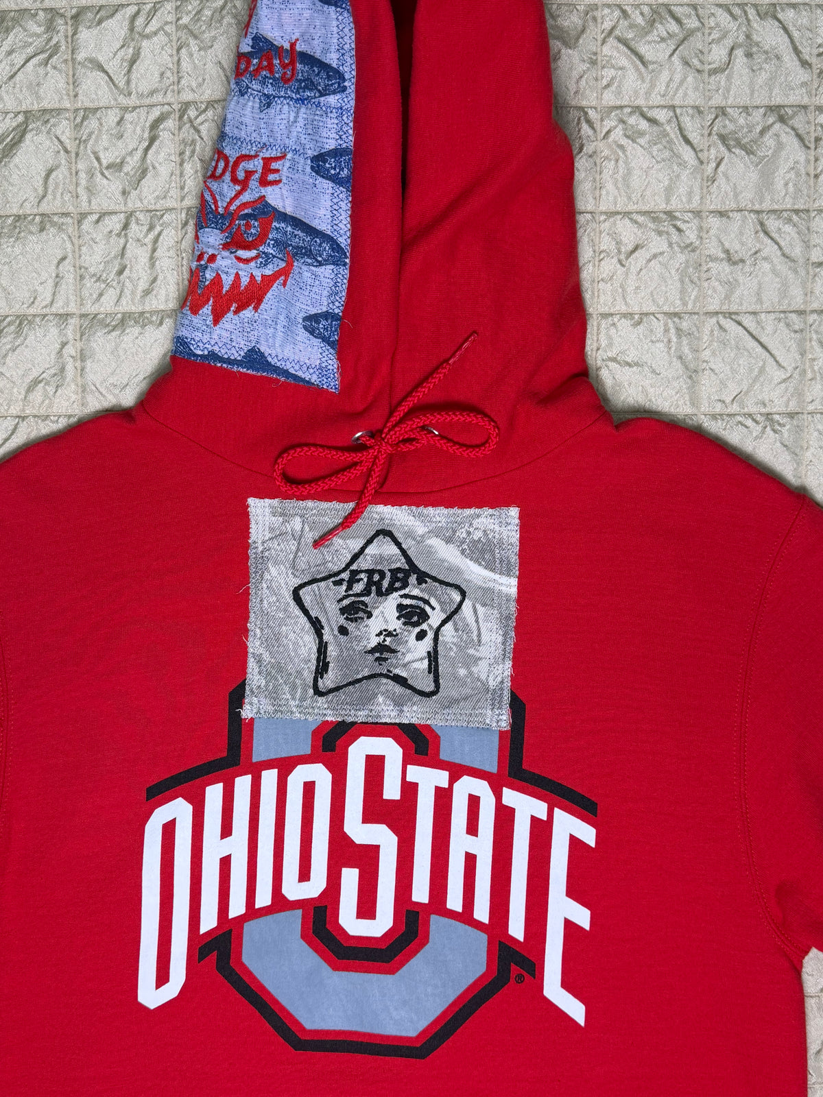 STAR HOODIE-OVERSIZED SMALL