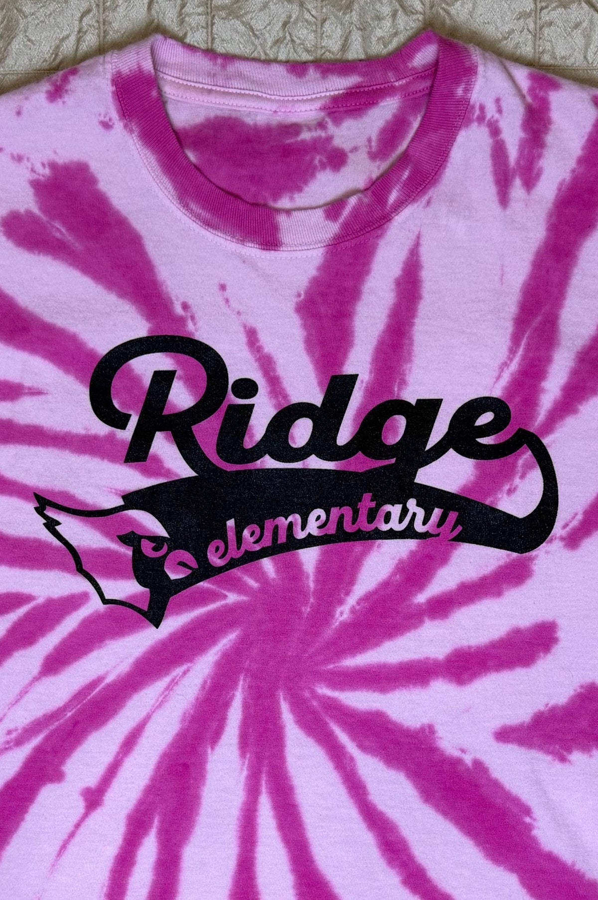 RIDGE SCHOOL TEE-MEDIUM