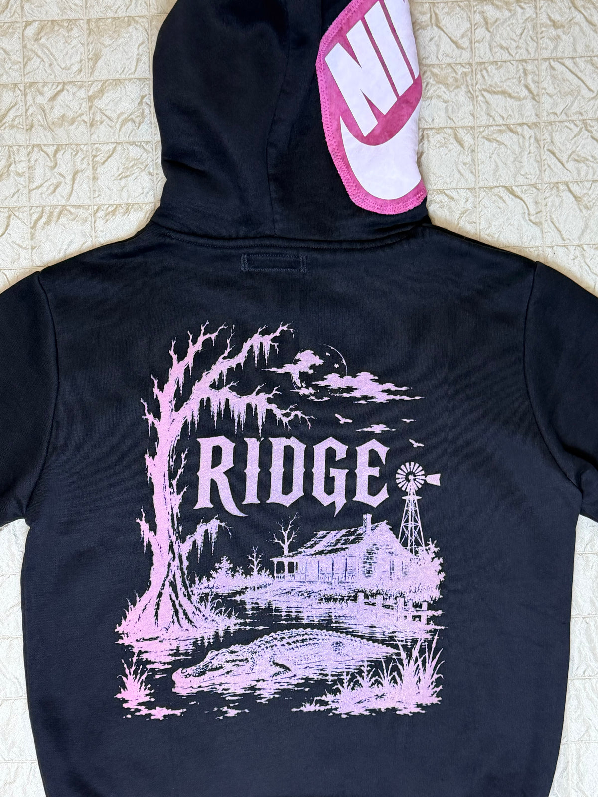 ROLLER SKATE HOODIE-WOMENS XS