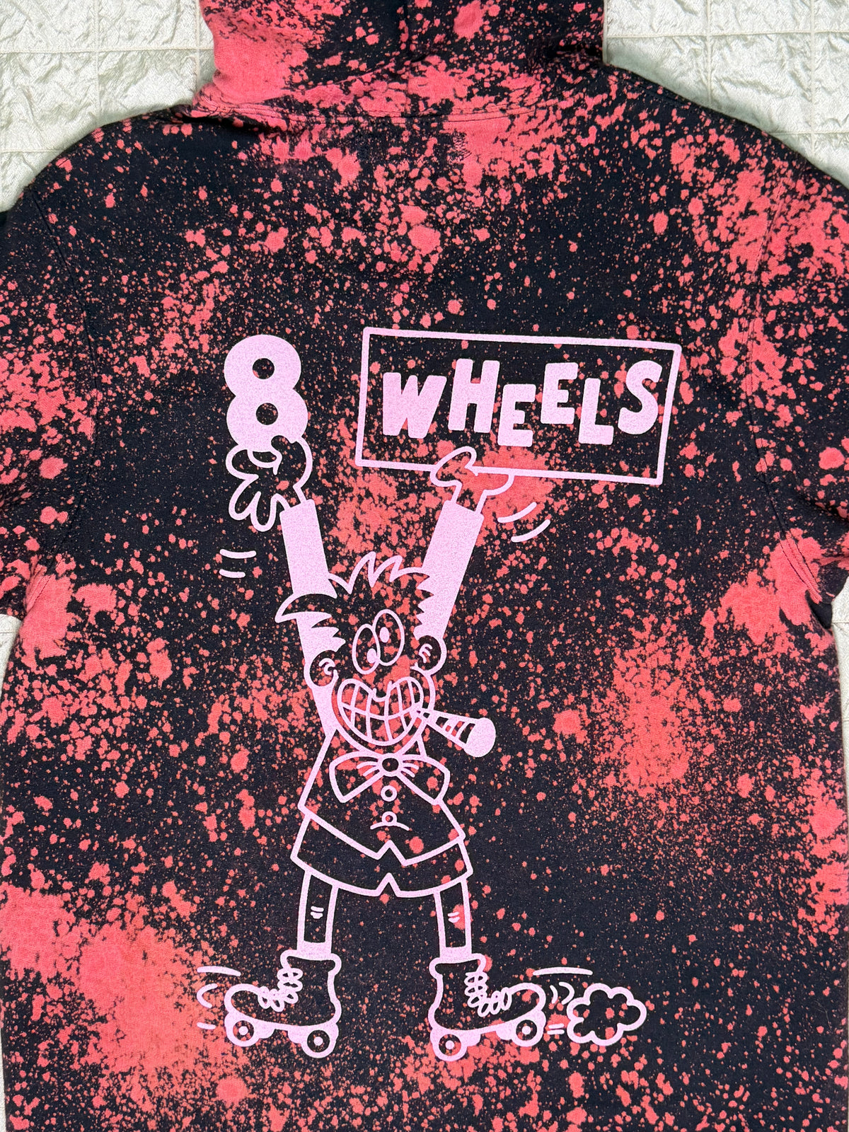 8 WHEELS RIDGE HOODIE-MEDIUM